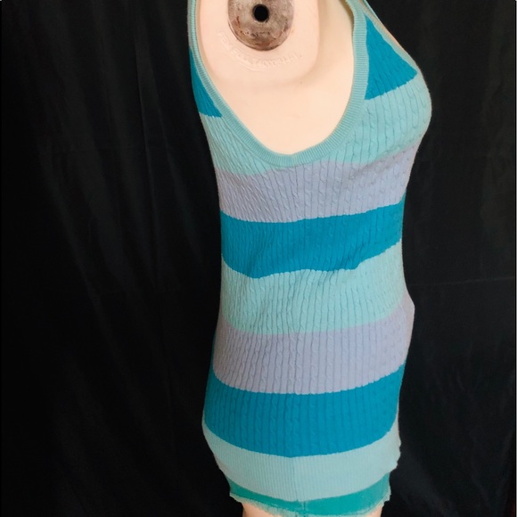 KWN Consignment - Lily sweater tank top - Picture 3 of 5